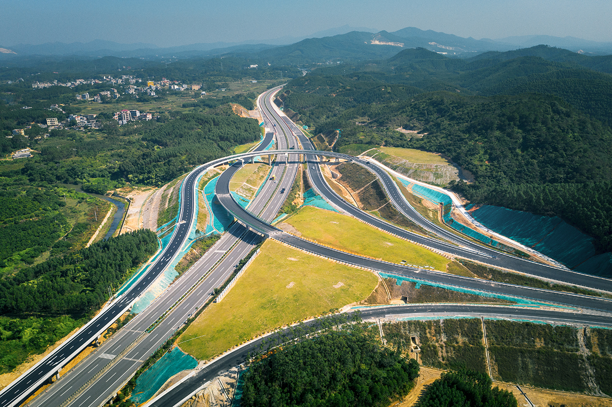 松旺至鐵山港東岸高速公路.jpg